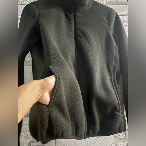 Sears Women's Black Full-Zip Jacket - Picture 6 of 10